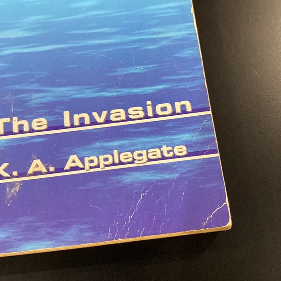 Animorphs #1: The Invasion by K. A. Applegate - Scholastic Paperback Novel - Picture 6 of 8
